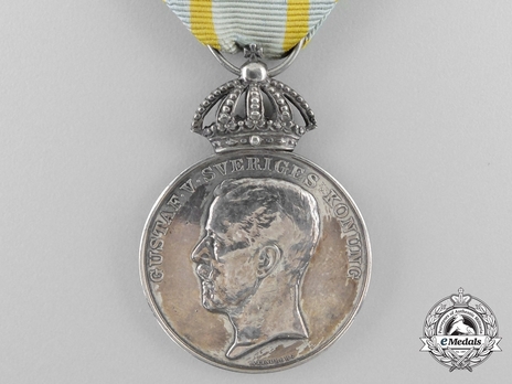 Silver Medal (stamped "A.LINDBERG") Obverse