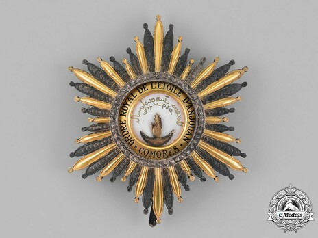 Grand Officer Breast Star Obverse