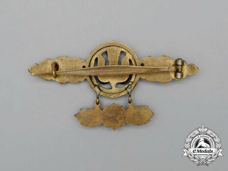 Bomber Clasp, in Gold (with star pendant) Reverse