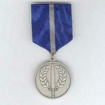 Armed Forces Medal for International Operations Obverse