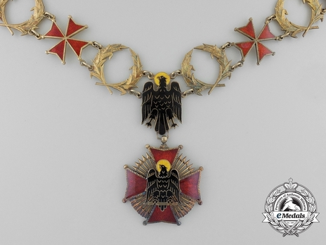 Collar (Silver gilt) (length 820) Obverse