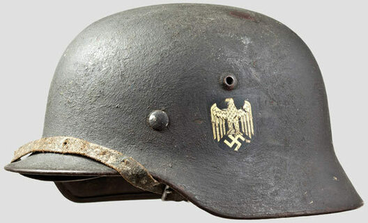 Kriegsmarine Steel Helmet M35 (Single Decal version) Profile