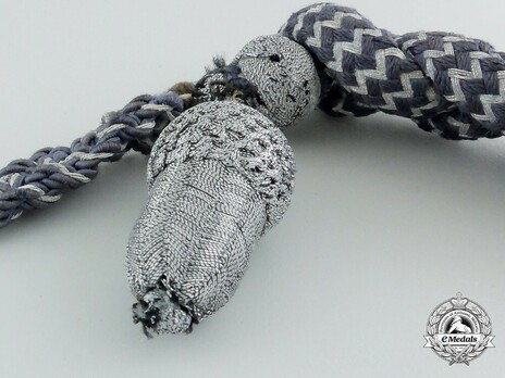 Luftwaffe Marksmanship Lanyard Grade 2 Device Detail