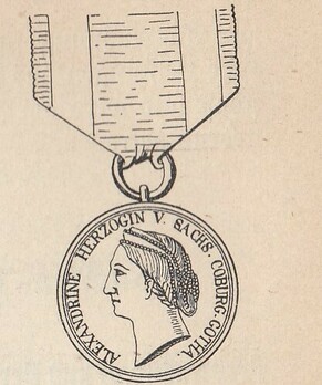 Medal for Female Merit, Type I, in Gold Obverse