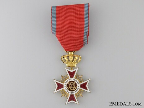 Order of the Romanian Crown, Type II, Civil Division, Officer's Cross Obverse