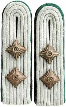 Waffen-SS Reserve Hauptsturmführer Shoulder Boards Obverse