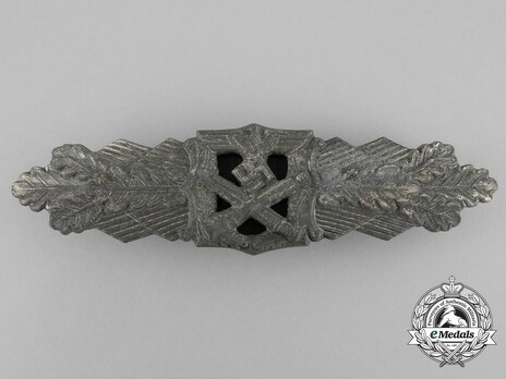 Close Combat Clasp, in Silver, by R. Souval Obverse