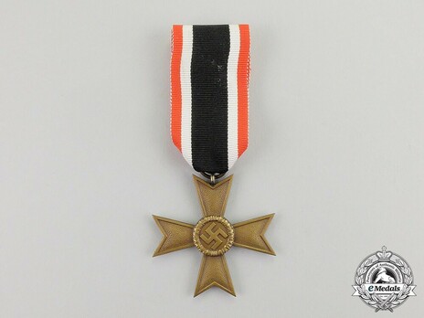 War Merit Cross II Class without Swords (by Deschler) Obverse