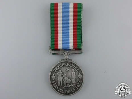 Canadian Peacekeeping Service Medal Obverse