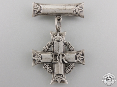 Silver Cross (1952-) Obverse