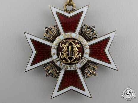 Order of the Romanian Crown, Type II, Civil Division, Commander's Cross Obverse