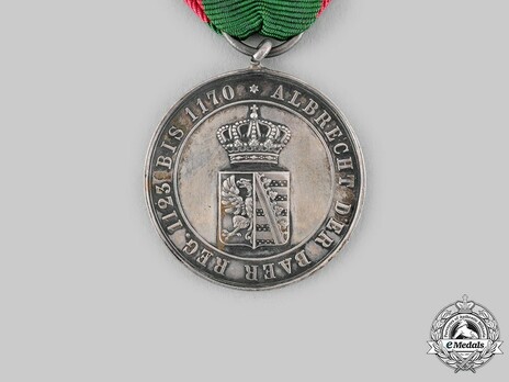 Order of Albert the Bear, Silver Medal of Merit Obverse
