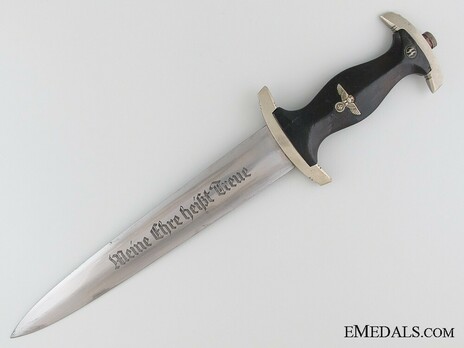 Allgemeine SS M33 Early Pre-RZM Mark Service Dagger (by Robert Klaas) Obverse