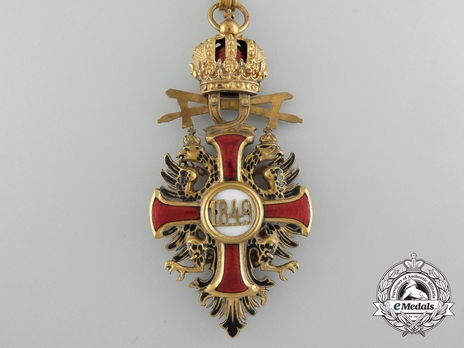 Type II, Military Division, Commander (with gold swords) Reverse