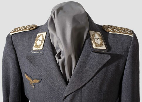 Luftwaffe General Ranks Flight Blouse Obverse Detail