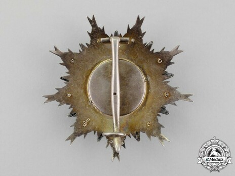 Grand Officer Breast Star (1926-) Reverse