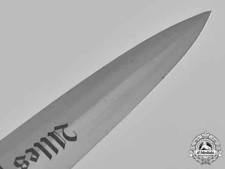 SA Standard Service Dagger by C. Wüsthof (personalised; RZM & maker marked) Blade Tip