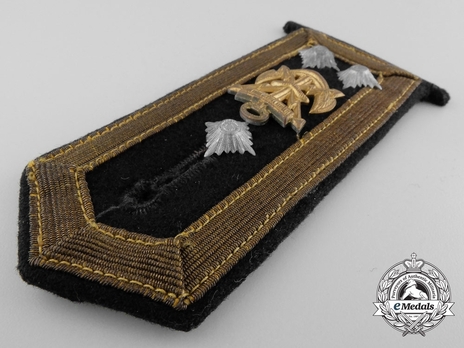 Kriegsmarine Aircraft Warning Stabsoberfeldwebel Shoulder Boards Obverse