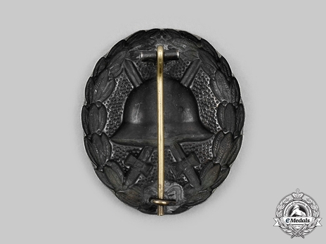 Wound Badge, in Silver (in bronze) Reverse