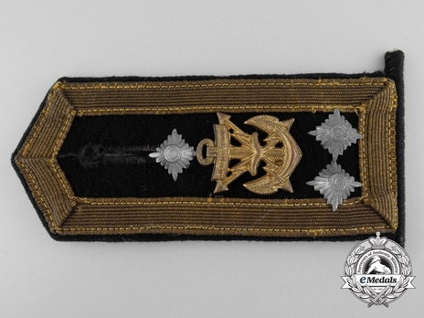 Kriegsmarine Aircraft Warning Stabsoberfeldwebel Shoulder Boards Obverse