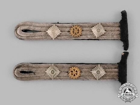 Kriegsmarine Engineering Oberfähnrich Shoulder Boards Obverse