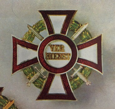 Military Merit Cross, Type II, Military Division, I Class Cross (with silver swords) Obverse