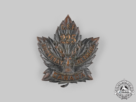 225th Infantry Battalion Other Ranks Cap Badge Obverse