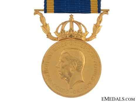 6th Size Gold Medal Obverse