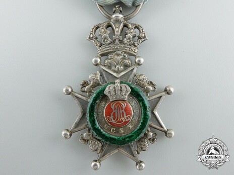 Royal Guelphic Order, IV Class Cross (EAR version) Reverse