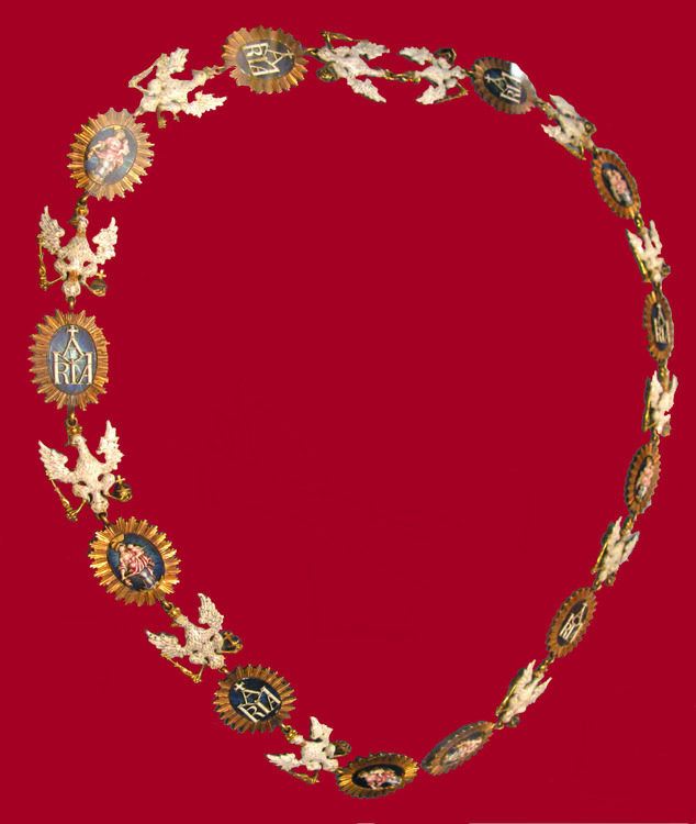 Collar obverse