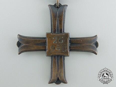 Monte Cassino Cross Reverse