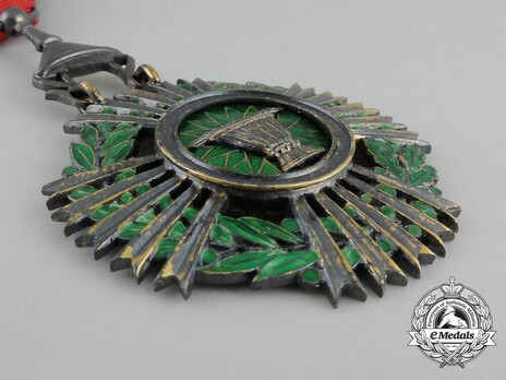 Royal Order of Sahametrei, Officer Obverse