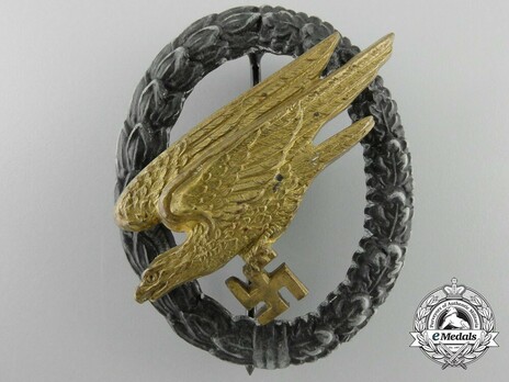 Luftwaffe Paratrooper Badge, by C. E. Juncker (in brass & zinc) Obverse