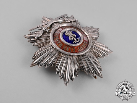 House Order of Duke Peter Friedrich Ludwig, Military Division, Grand Cross Breast Star (with silver crown) Obverse