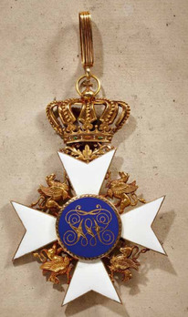 Order of the Wendish Crown, Commander (in gold) 