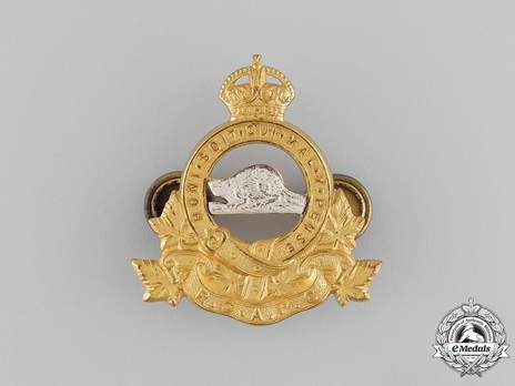 Royal Canadian Army Pay Corps Officers Cap Badge Obverse
